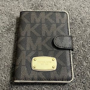 Michael Kors Small Buckle Wallet